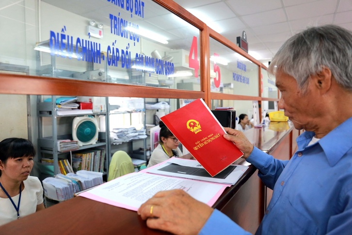 Khái niệm pháp lý về Sổ đỏ, Sổ hồng năm 2026